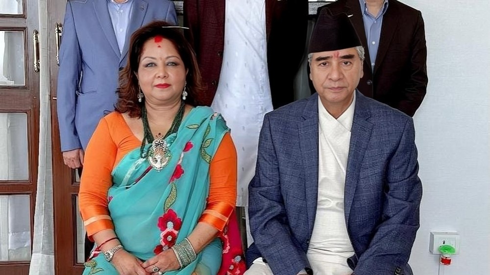 देउवा दम्पतीविरुद्ध पक्राउ पूर्जी जारी
